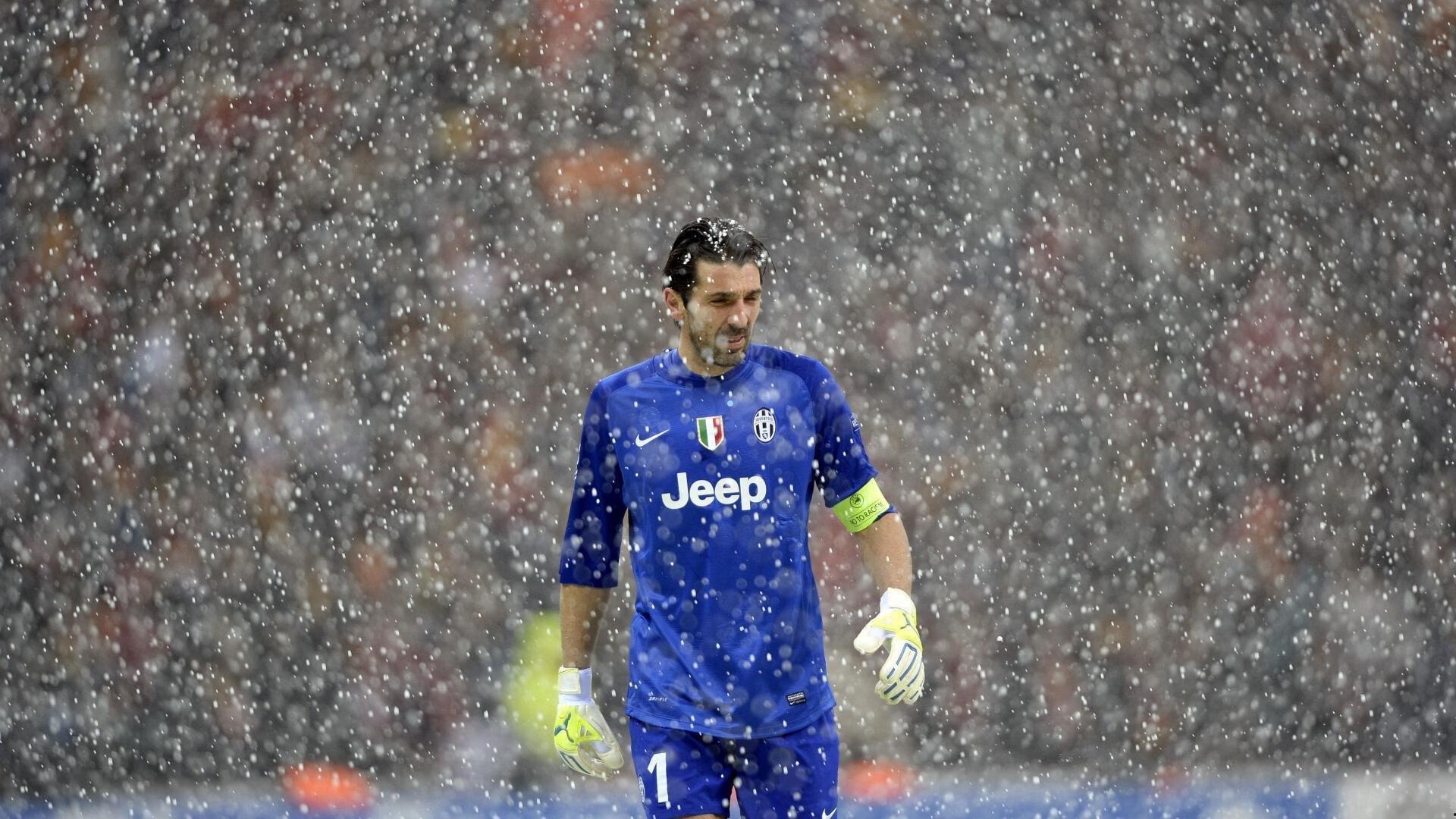 阿兰布鲁绝杀献礼委内瑞拉，皇社胜利承载深情致敬